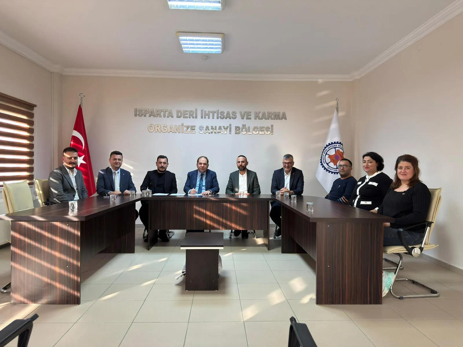 Isparta Deri İhtisas ve Karma Organize Sanayi Bölgesi’nden Güneş Enerjisi Atağı: İhaleyi Anka Solar Kazandı.